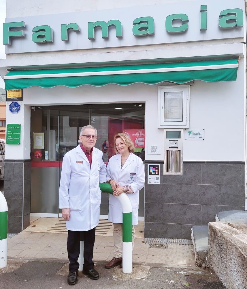 Farmacia Reig Perdomo interior de la farmacia